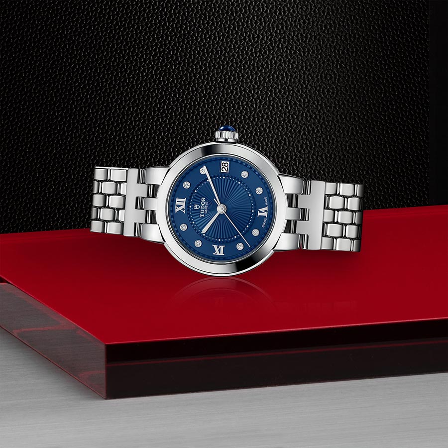 TUDOR M35800-0010 layingdown